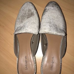 Indigo Rd. Mules